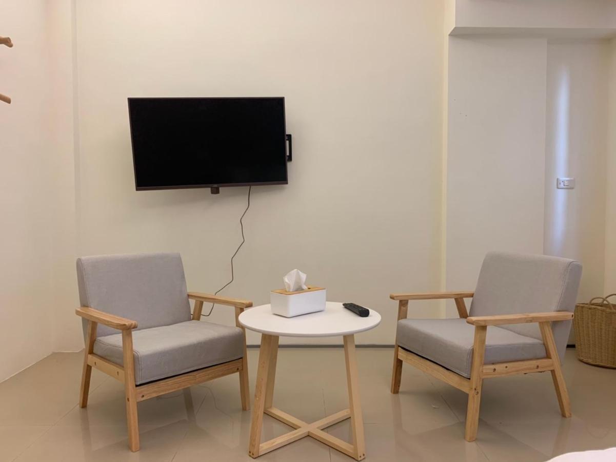 Light Luxury Apartment Apartment T'ai-tung Dış mekan fotoğraf
